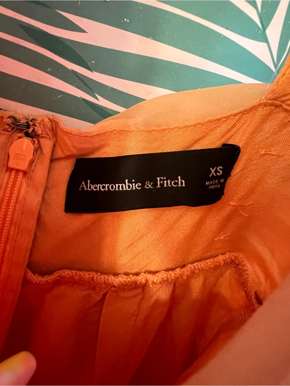 Abercrombie & Fitch Orange plunge mini dress pleated waist & flowing skirt sz XS - Picture 3 of 11